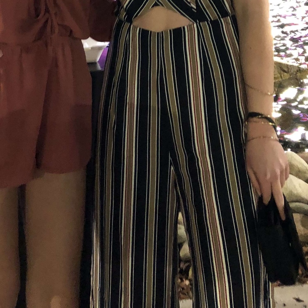 Jumpsuit - Picture 6 of 8